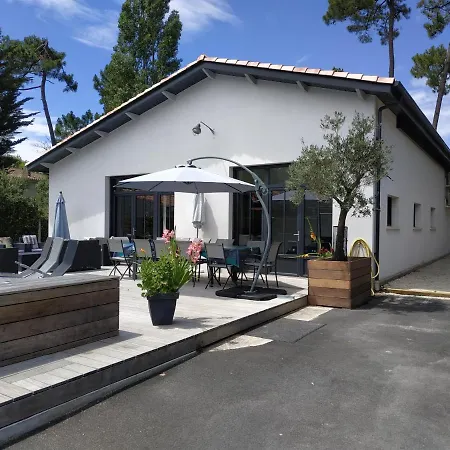 Atelier 4**** * Ronce les Bains