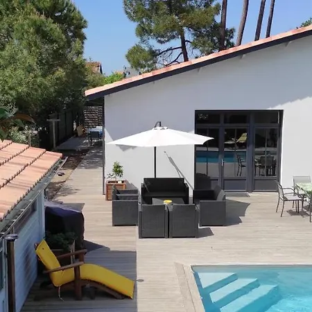 Atelier 4**** Dom wakacyjny *